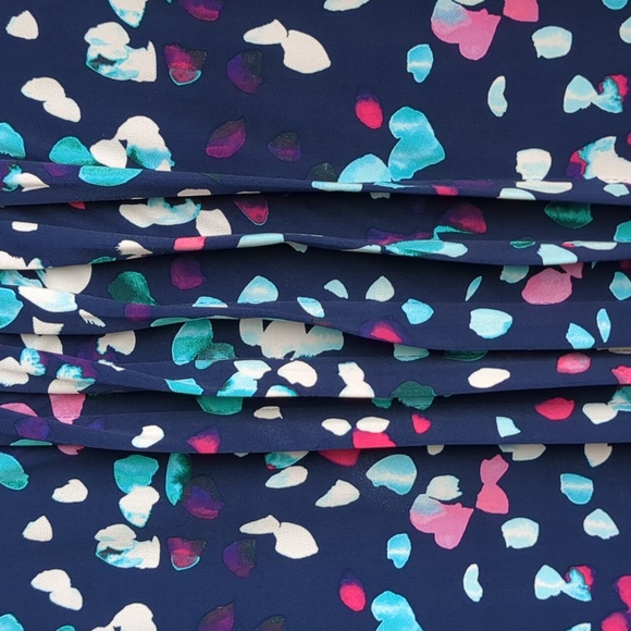 Flower Petal Blouse - Picture 7 of 7